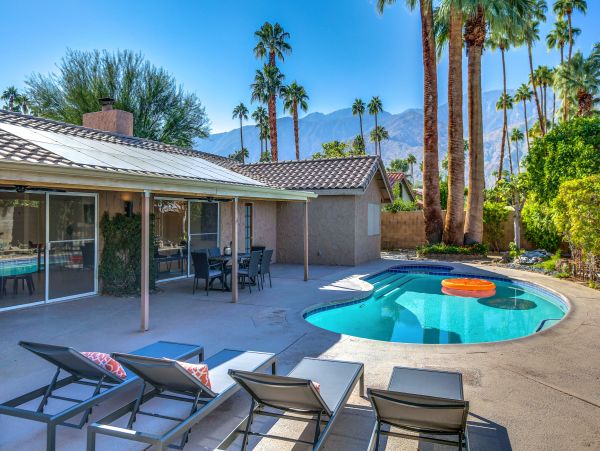 Palm Springs Home 1028313