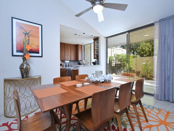 Palm Springs Home 1028314