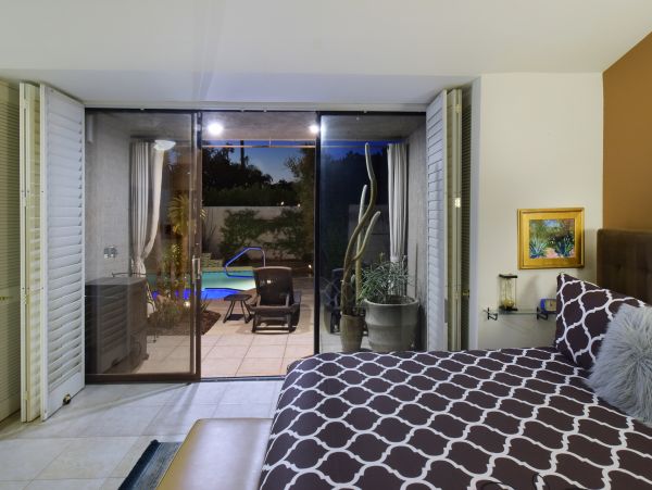 Palm Springs Home 1028314