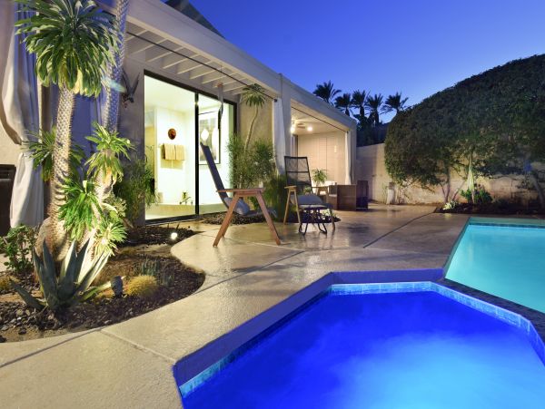 Palm Springs Home 1028314