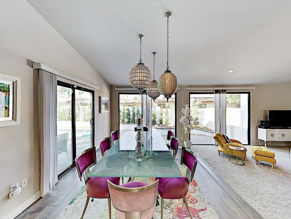 Palm Springs Home 1028315