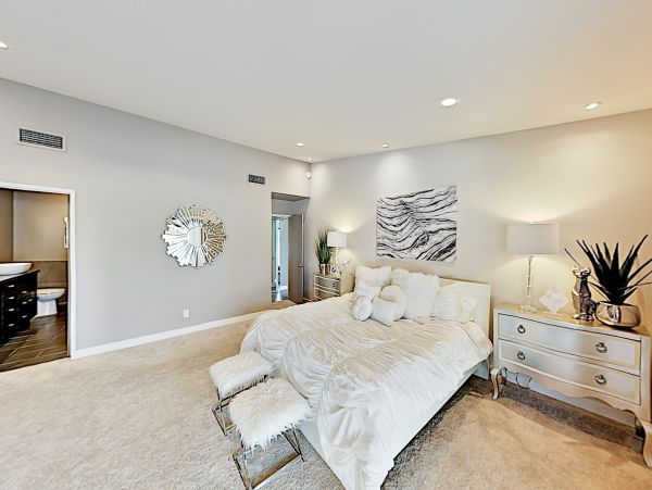 Palm Springs Home 1028315