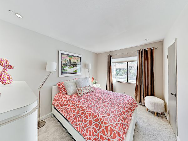 Palm Springs Home 1028315