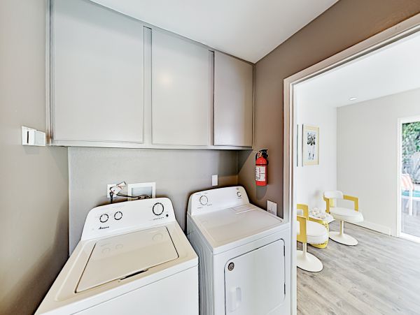 Palm Springs Home 1028315