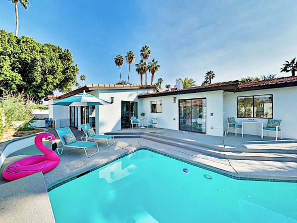Palm Springs Home 1028315