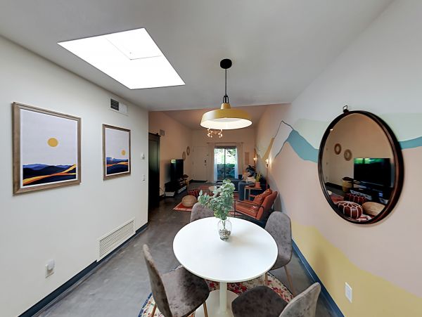 Palm Springs Home 1028316