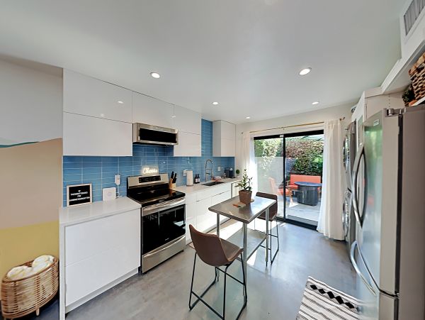 Palm Springs Home 1028316