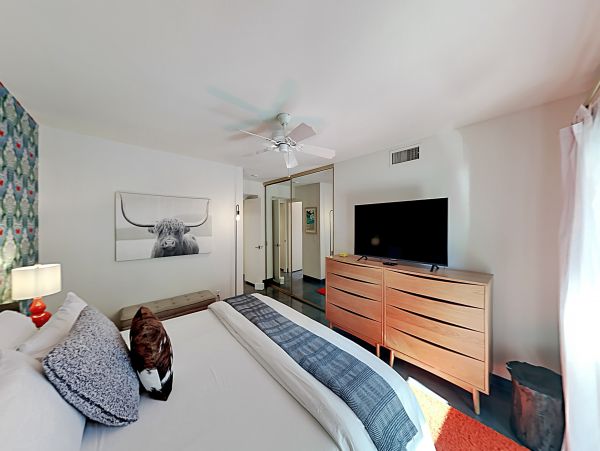 Palm Springs Home 1028316