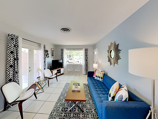 Palm Springs Home 1028317