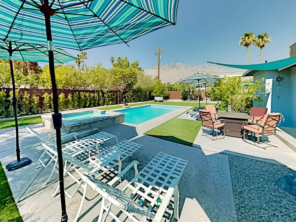 Palm Springs Home 1028317