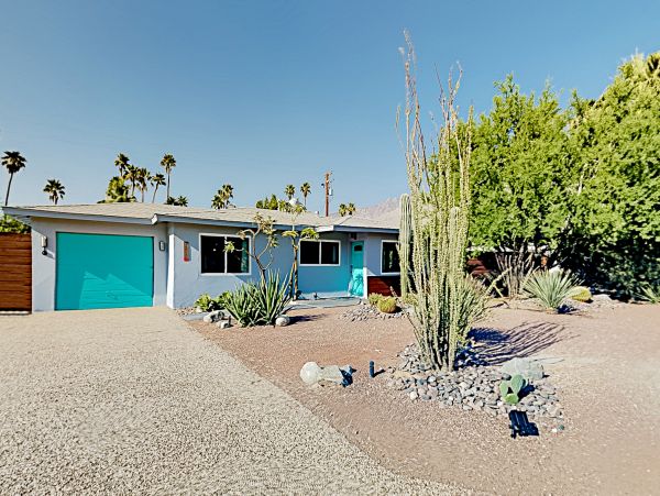 Palm Springs Home 1028317