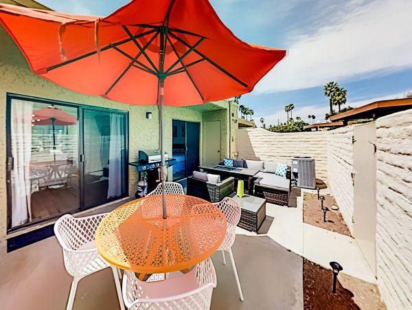 Palm Springs Home 1028318