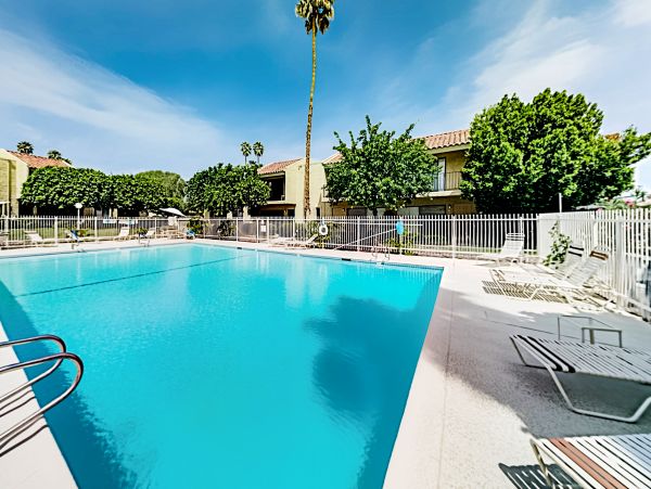 Palm Springs Home 1028318