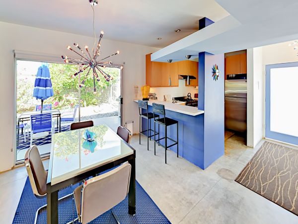 Palm Springs Home 1028319