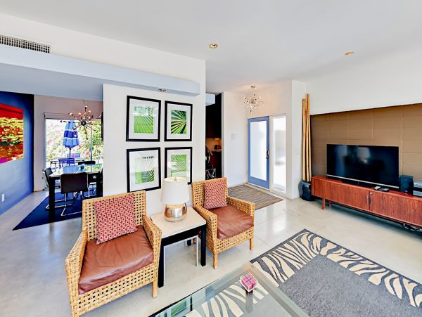 Palm Springs Home 1028319