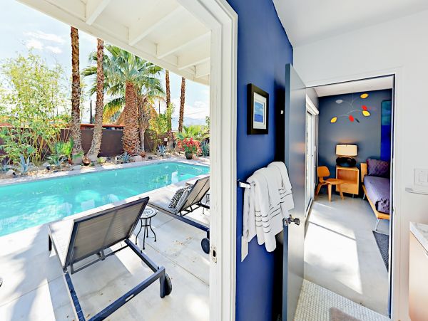 Palm Springs Home 1028319