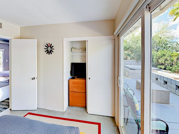 Palm Springs Home 1028319