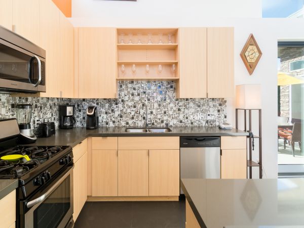 Palm Springs Home 1028320