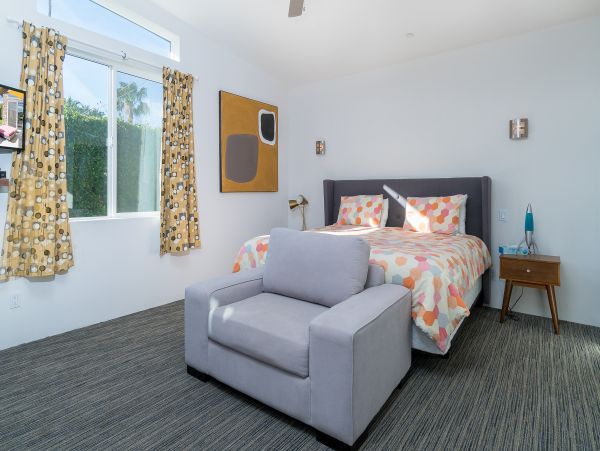 Palm Springs Home 1028320