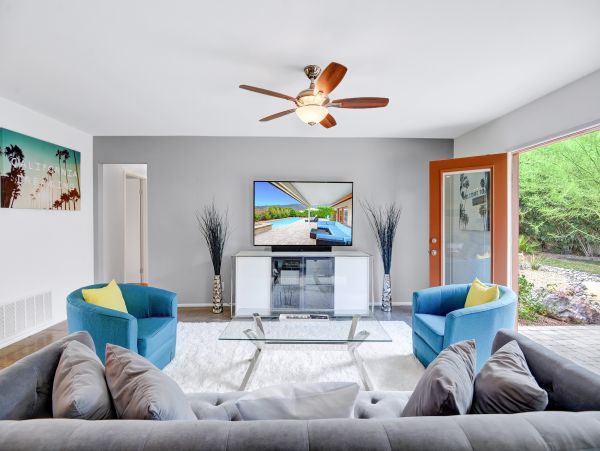 Palm Springs Home 1028321