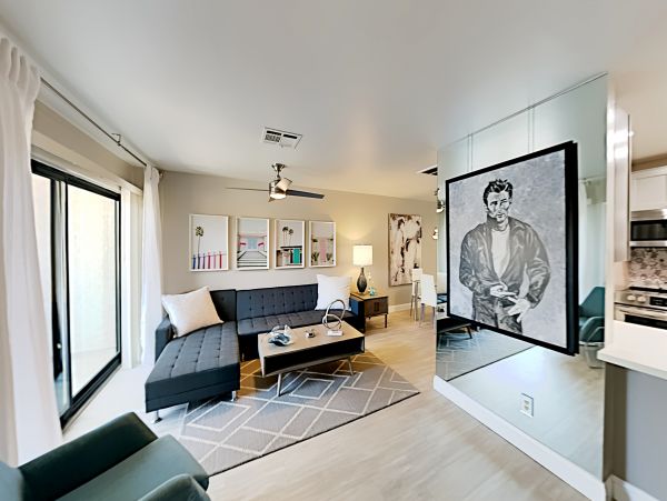 Palm Springs Home 1028323
