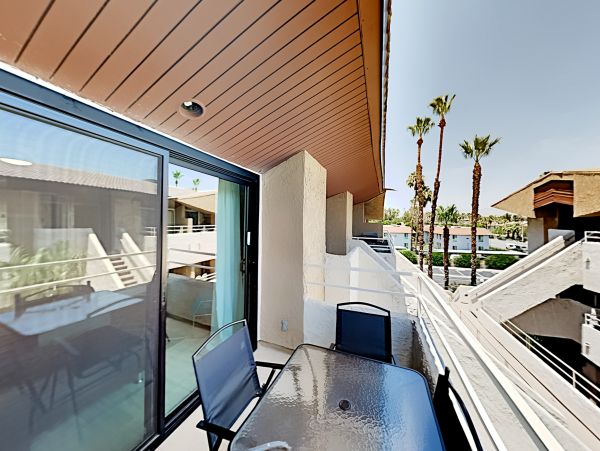 Palm Springs Home 1028323