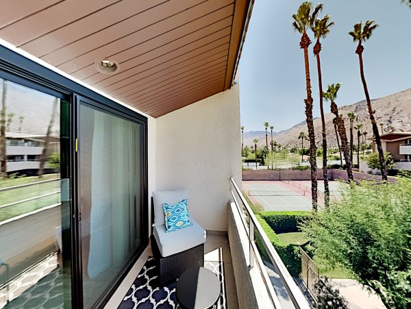 Palm Springs Home 1028323