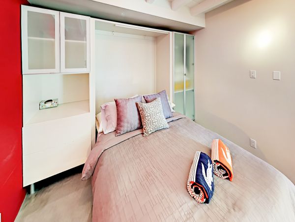 Palm Springs Home 1028324