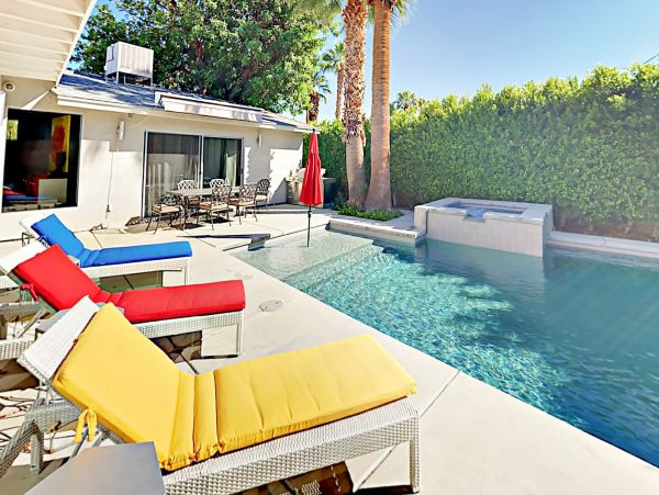 Palm Springs Home 1028324