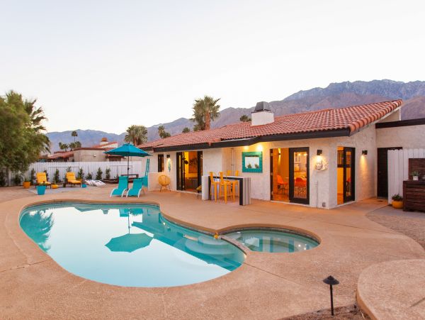 Palm Springs Home 1028325
