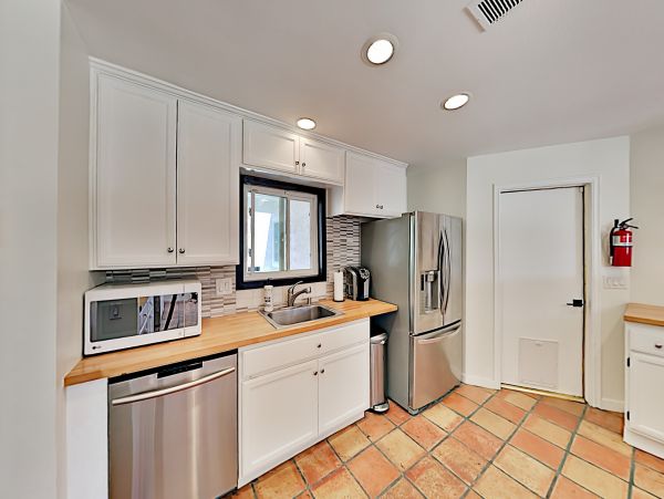 Palm Springs Home 1028325