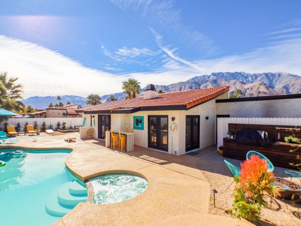 Palm Springs Home 1028325