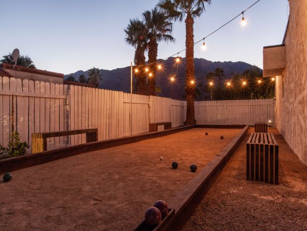 Palm Springs Home 1028325