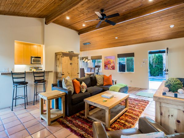 Palm Springs Home 1028326