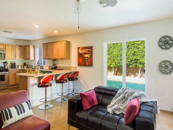 Palm Springs Home 1028327