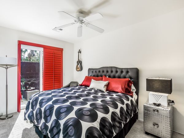Palm Springs Home 1028327