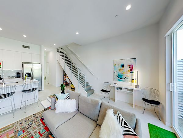 Palm Springs Home 1028328