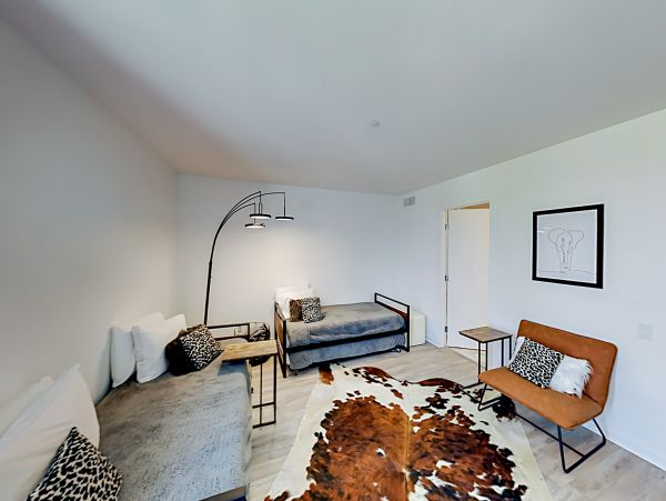 Palm Springs Home 1028328