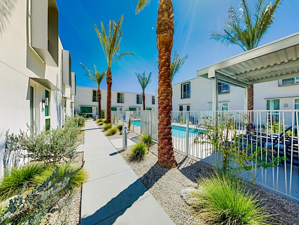 Palm Springs Home 1028328