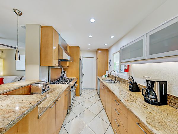 Palm Springs Home 1028329