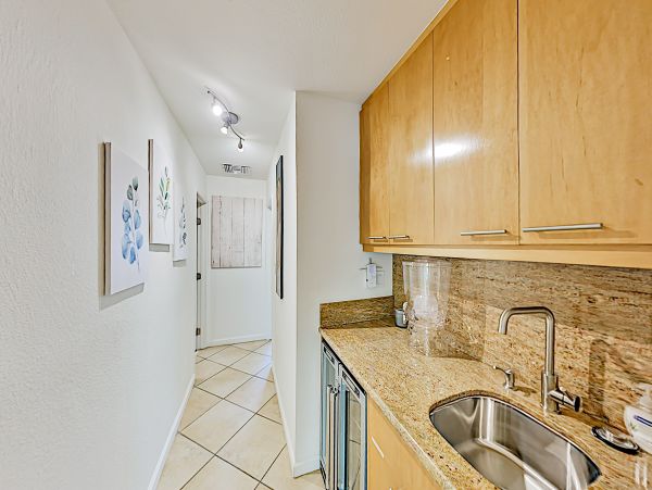 Palm Springs Home 1028329