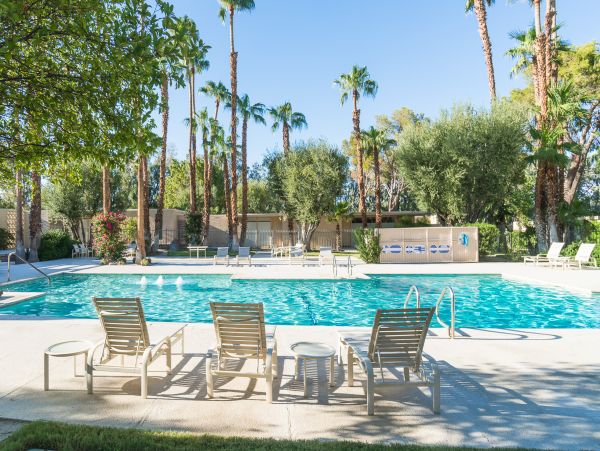 Palm Springs Home 1028331
