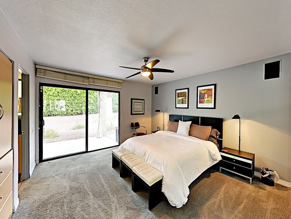Palm Springs Home 1028333