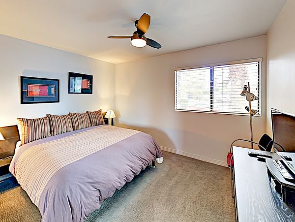 Palm Springs Home 1028333