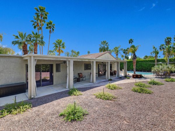 Palm Springs Home 1028333
