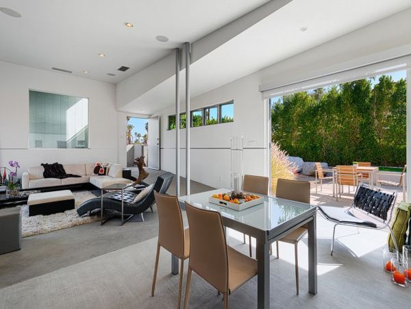 Palm Springs Home 1028334