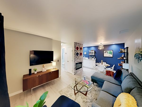 Palm Springs Home 1028335