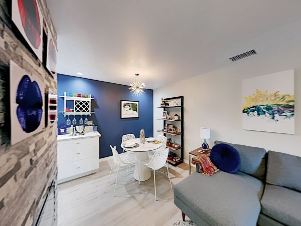 Palm Springs Home 1028335
