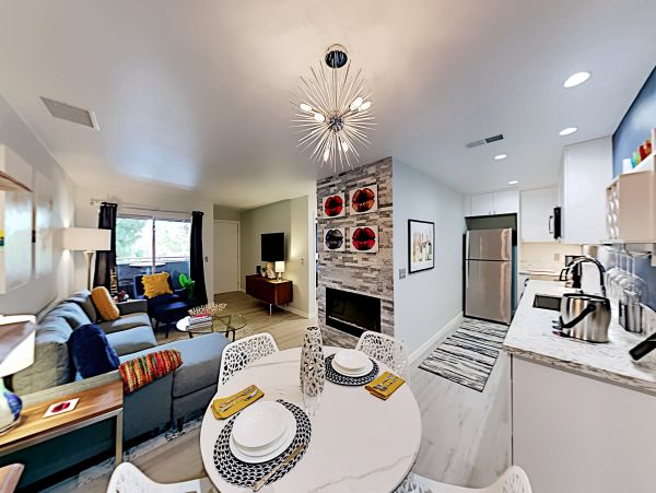 Palm Springs Home 1028335
