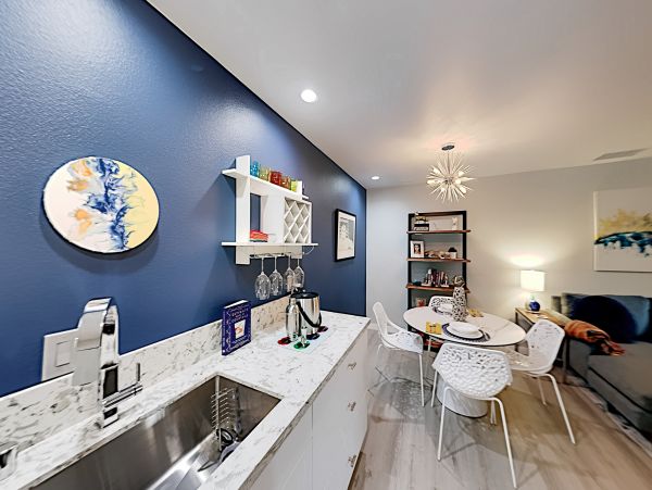 Palm Springs Home 1028335